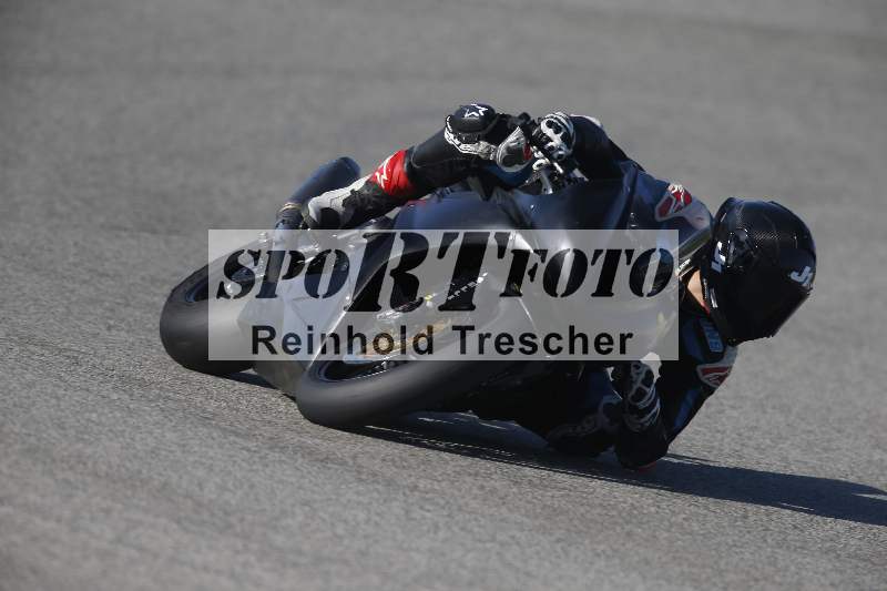 /Archiv-2024/02 29.01.-02.02.2024 Moto Center Thun Jerez/Gruppe gelb-yellow/ohne